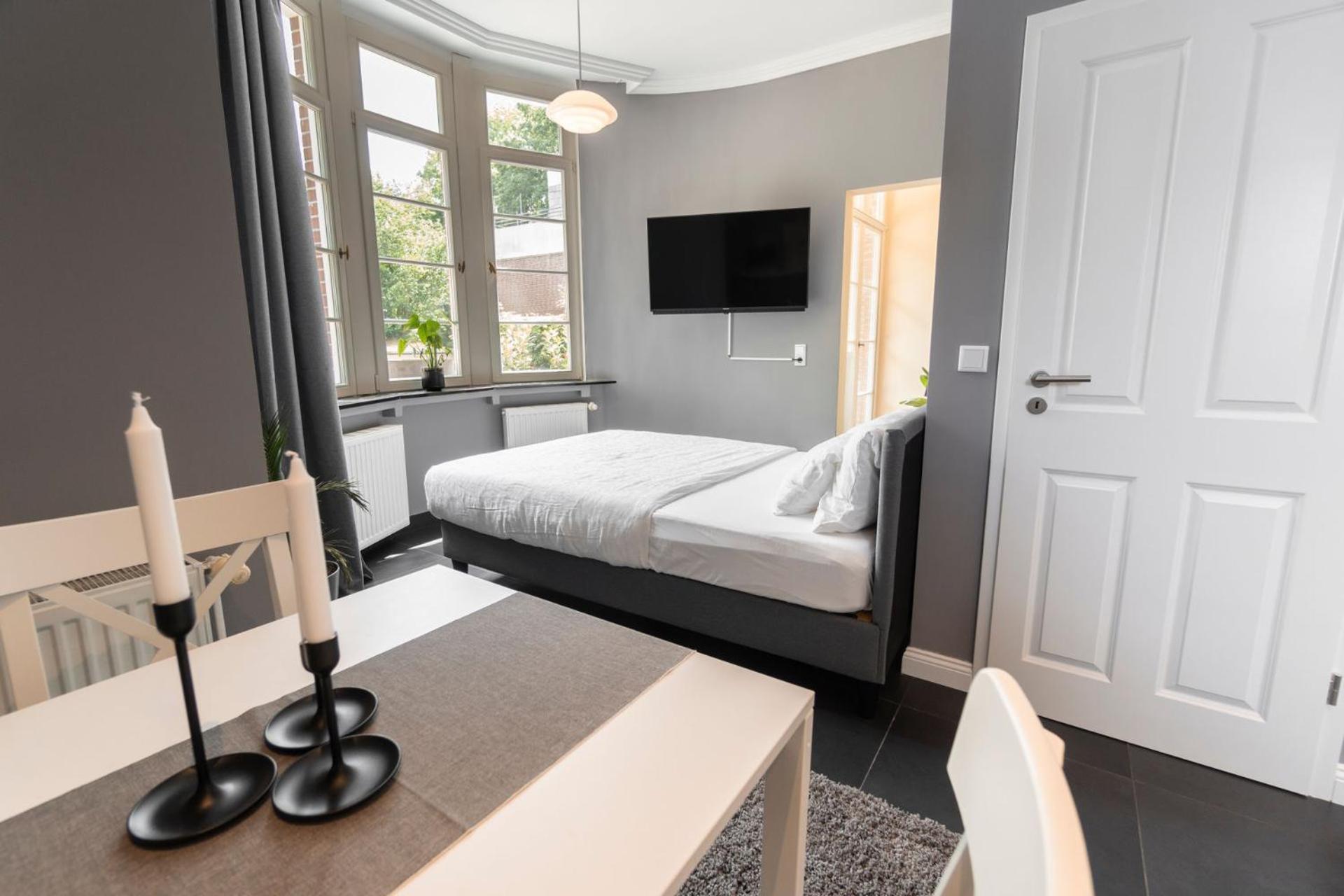 Linnenschmidt In Zentraler Lage Appartement *